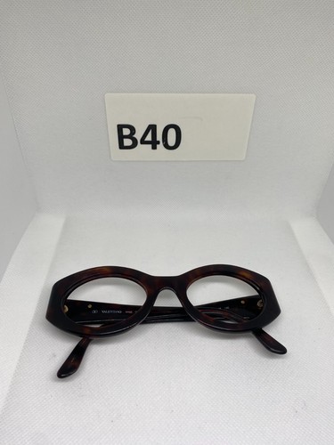 Valentino v687 140 - v687,